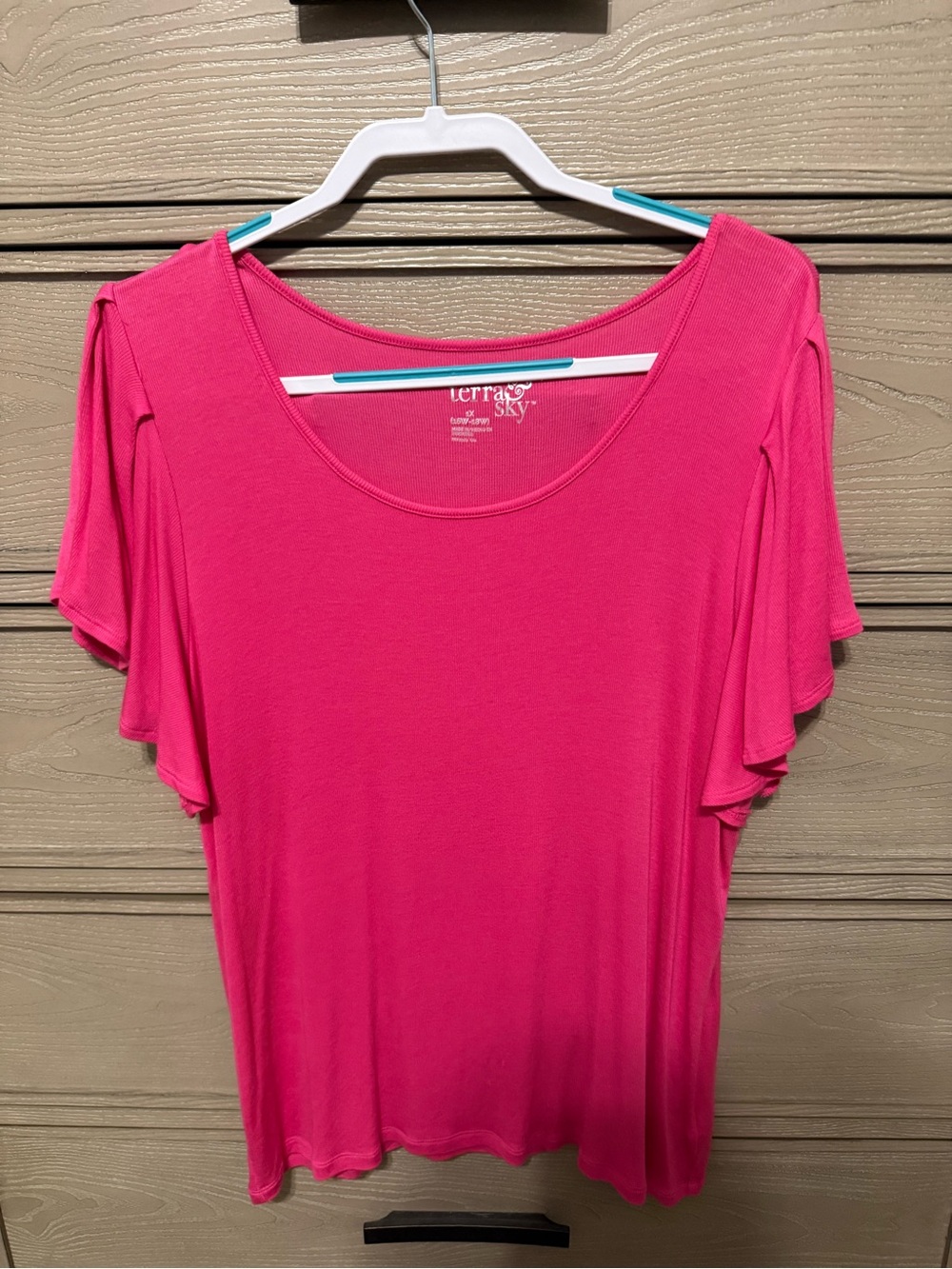 Terra & Sky Hot Pink Flutter Sleeve Scoop Neck Top